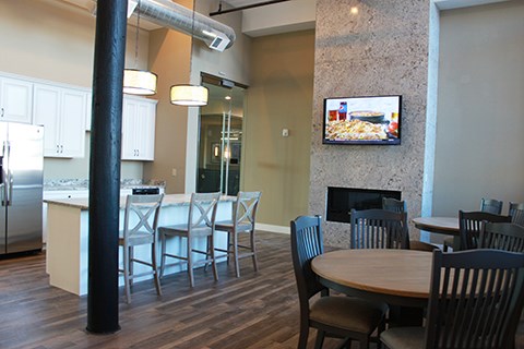 91 Main Street, Unit 272 Warren, RI 02885 - Photo 8 of 16