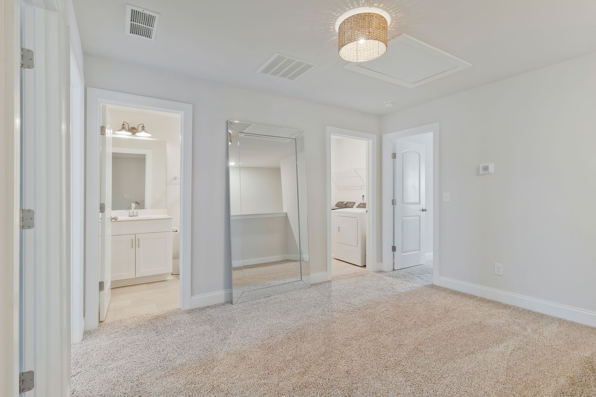 4669 Ridge Bend Drive Nashville, TN 37207 - Photo 15 of 33 an empty room with a bathroom and a mirror