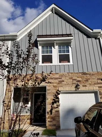 $2,195 | 2032 Chipley Drive, Cary, NC 27519