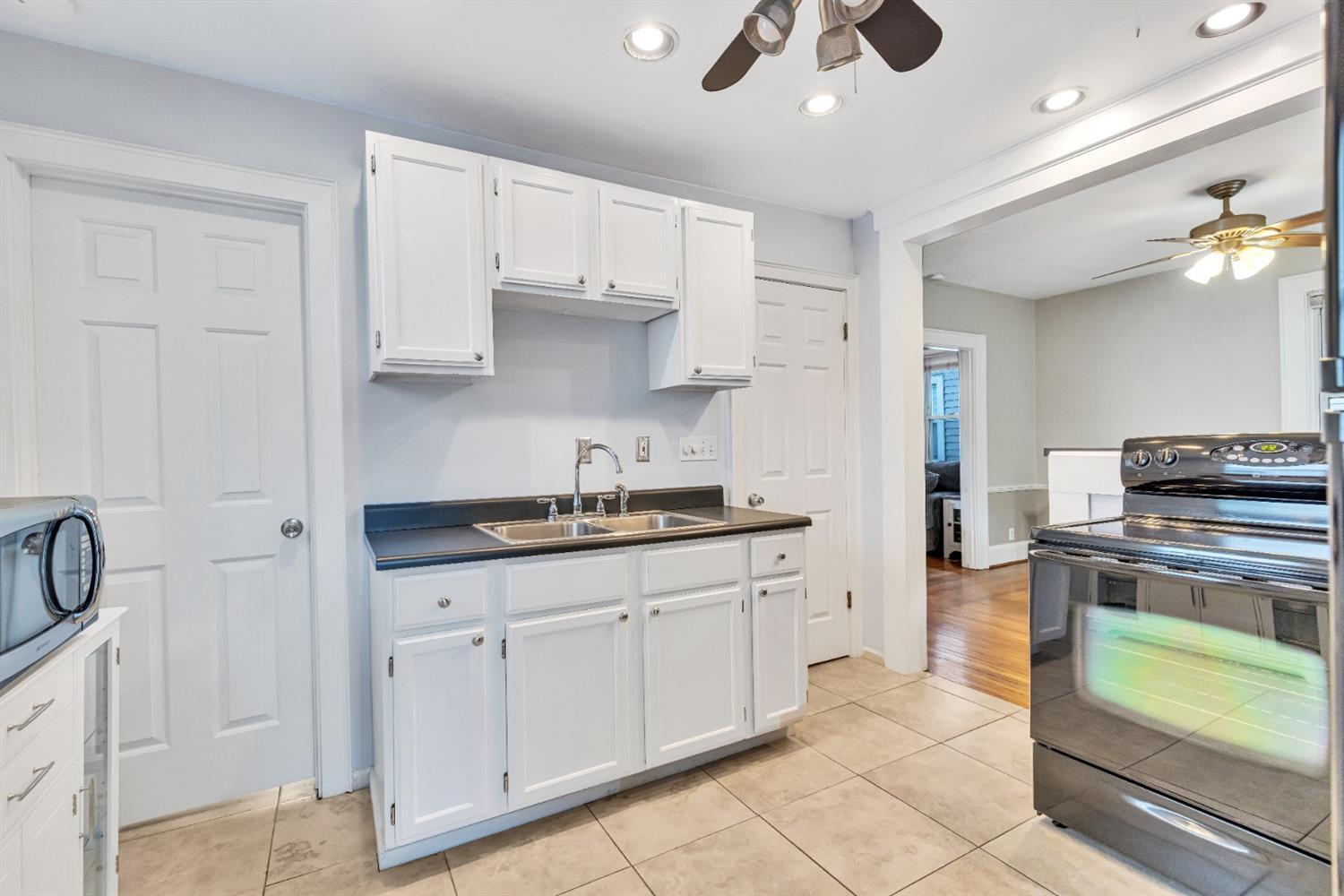 3544 Brotherton Road Cincinnati, OH 45209 - Photo 15 of 40 Gallery Image 15