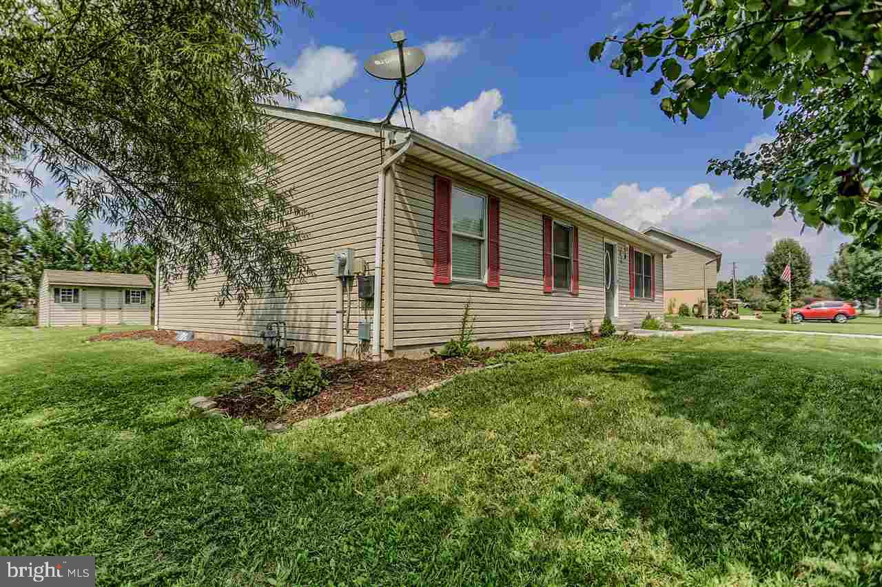 818 Hostetter Road Hanover, PA 17331 - Photo 2 of 33