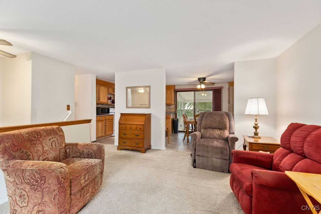 8486 Partridge Way Clay, NY 13041 - Photo 5 of 23