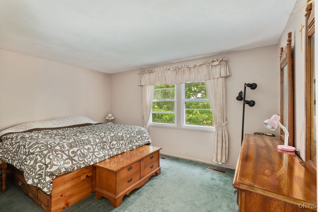 8486 Partridge Way Clay, NY 13041 - Photo 9 of 23