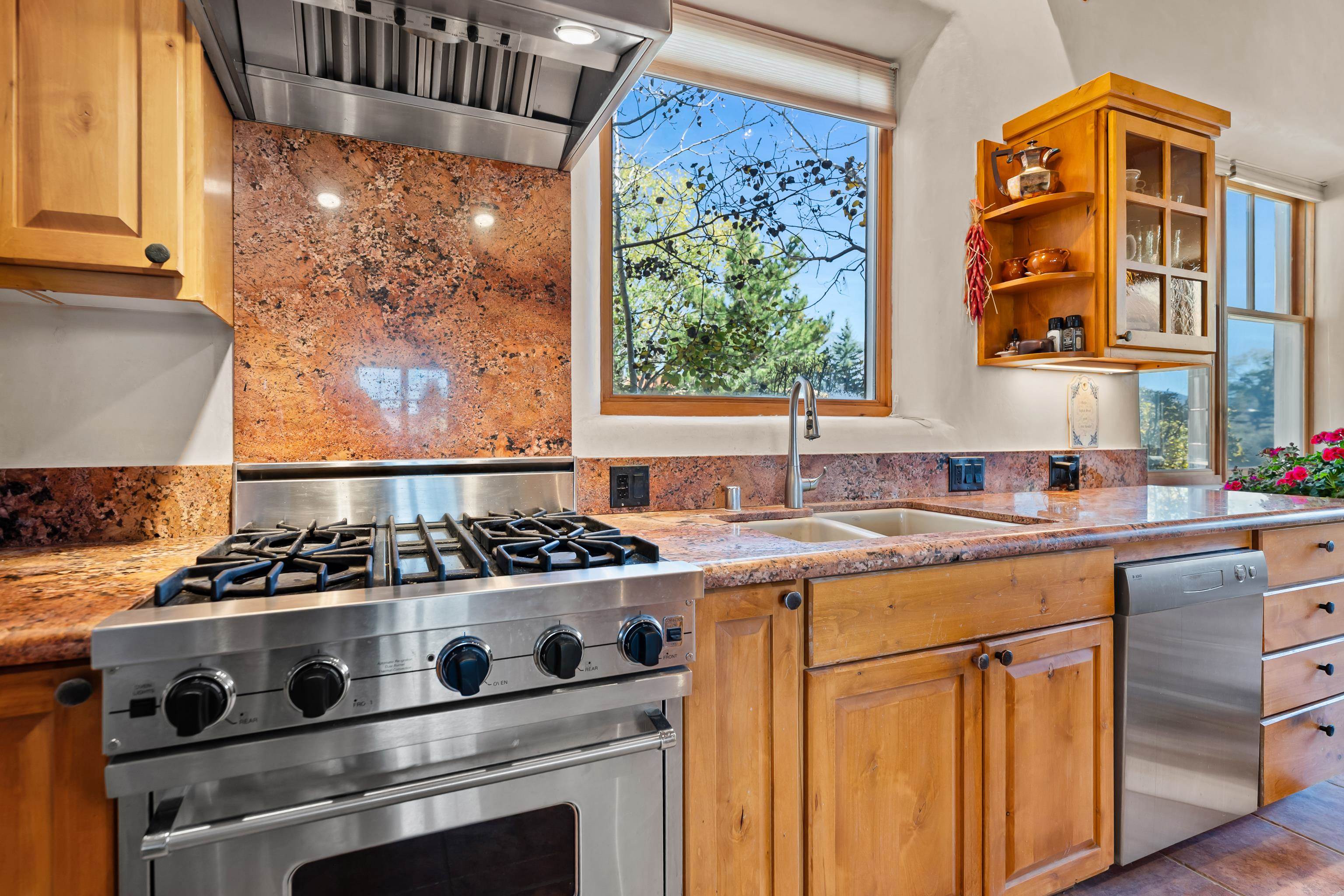 2 Tecolote Road El Prado, NM 87529 - Photo 13 of 39 Gallery Image 13