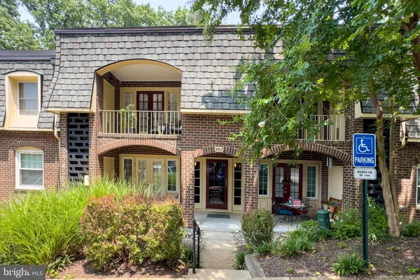 $350,000 | 5907 D Noblestown Road, Springfield, VA 22152