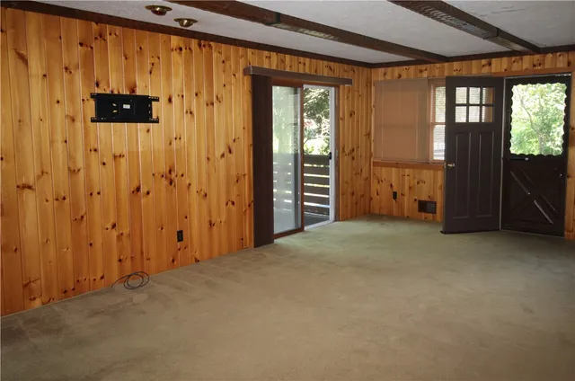 $182,500 | 11 Van Buren Street, Murray, NY 14470