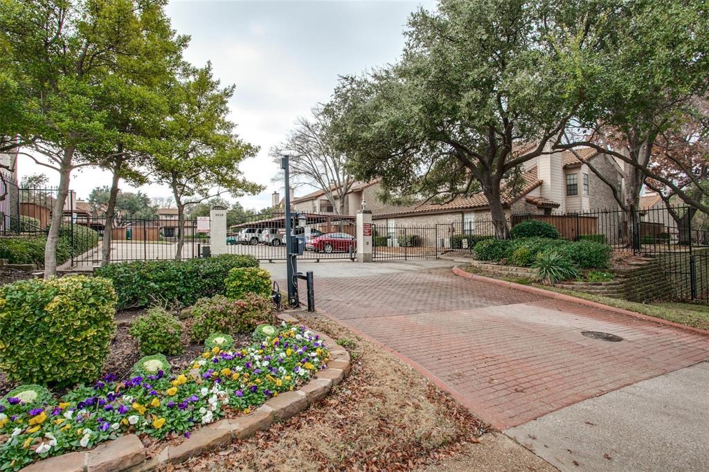 5626 Preston Oaks Road, Unit 39C Dallas, TX 75254 - Photo 16 of 38 View of property's community with a gate and a residential view