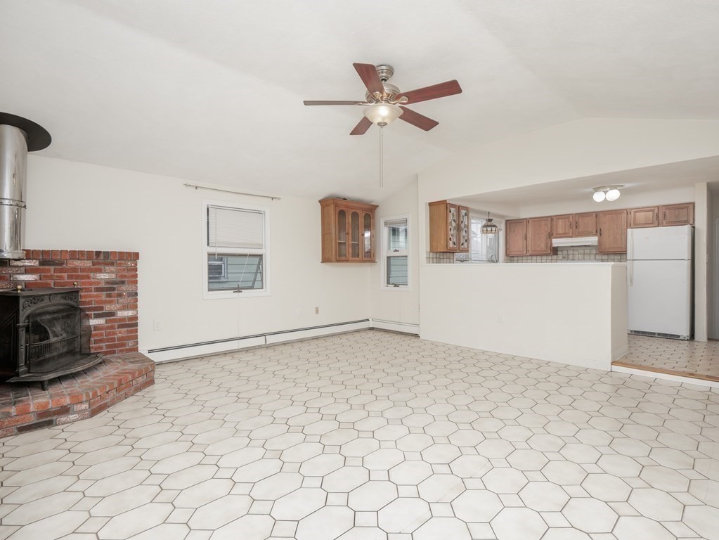 35 Bryant Street Everett, MA 02149 - Photo 27 of 41