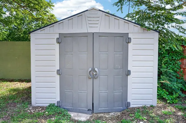 $180,000 | 109 Shangri La Circle, Edgewater, FL 32132