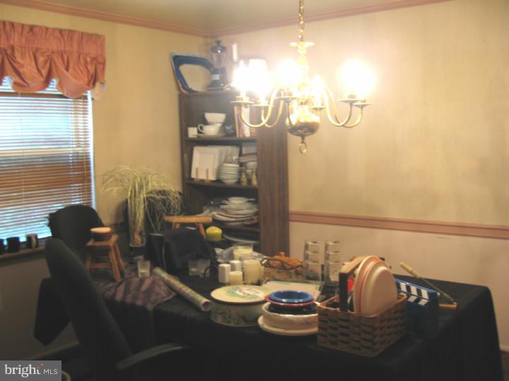 51 Heather Road Turnersville, NJ 08012 - Photo 6 of 16 Gallery Image 6
