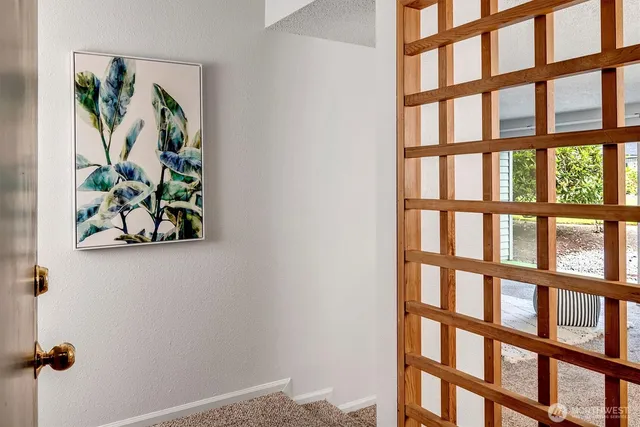 $400,000 | 4641 West Lake Sammamish Parkway Southeast, Unit F105, Issaquah, WA 98027