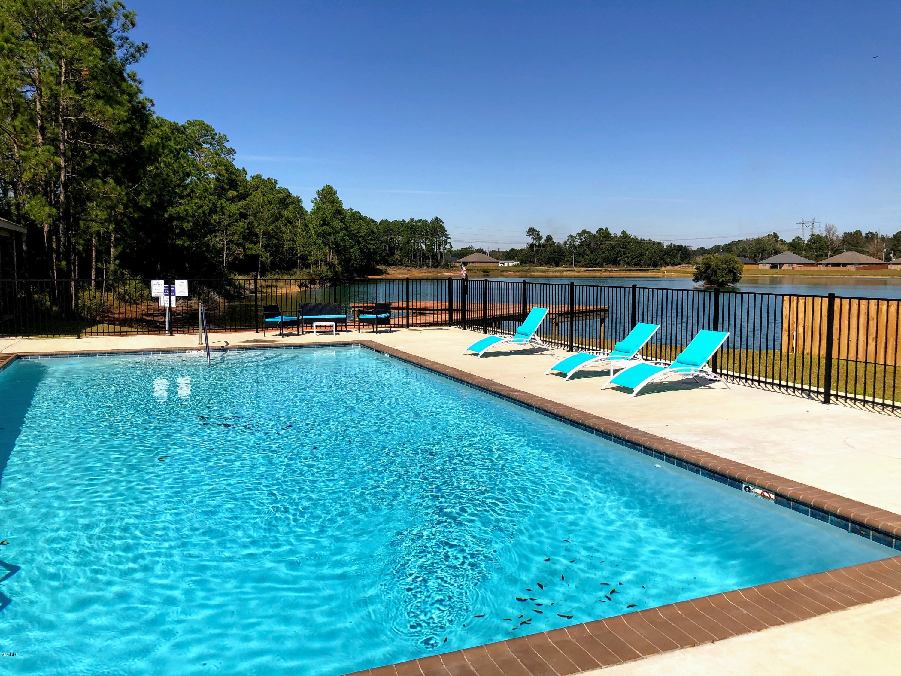 6206 Roxanne Way Biloxi, MS 39532 - Photo 25 of 28 Community Pool (2)