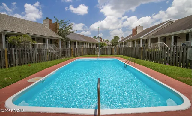 $1,800 | 100 Teal Lane, Unit 46, Lafayette, LA 70507
