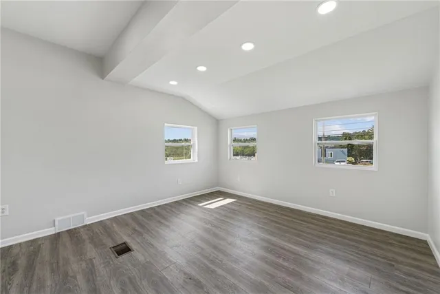 $229,900 | 2005 Pennsylvania Avenue, Irwin, PA 15642