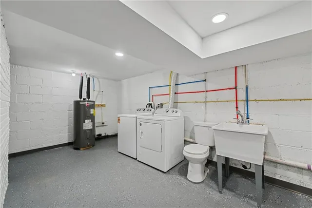 $229,900 | 2005 Pennsylvania Avenue, Irwin, PA 15642