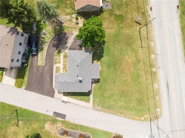 $229,900 | 2005 Pennsylvania Avenue, Irwin, PA 15642