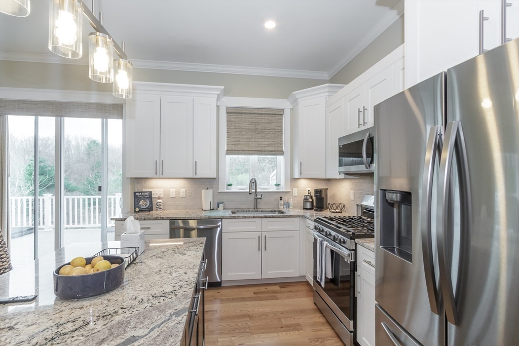 1 Jana Way, Unit E Merrimac, MA 01860 - Photo 8 of 35