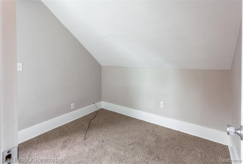 13071 East 13 Mile Road Warren, MI 48088 - Photo 12 of 23