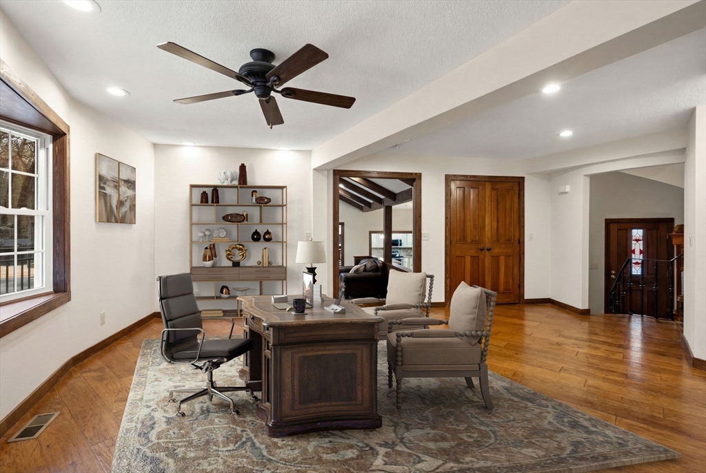 235 James Street Ludlow, MA 01056 - Photo 21 of 37