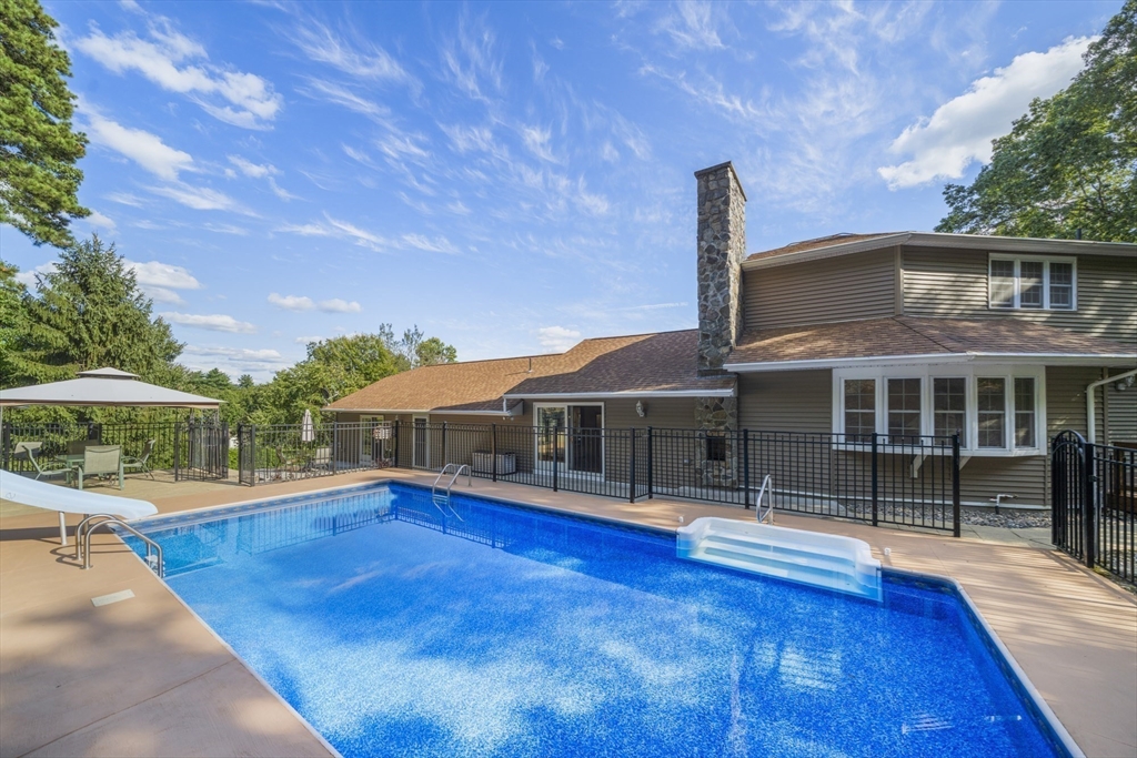 235 James Street Ludlow, MA 01056 - Photo 33 of 37