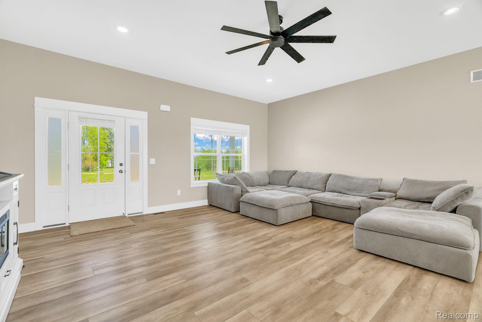 7600 Church Road Imlay City, MI 48444 - Photo 15 of 38 14-web-or-mls-DSC05877.JPG