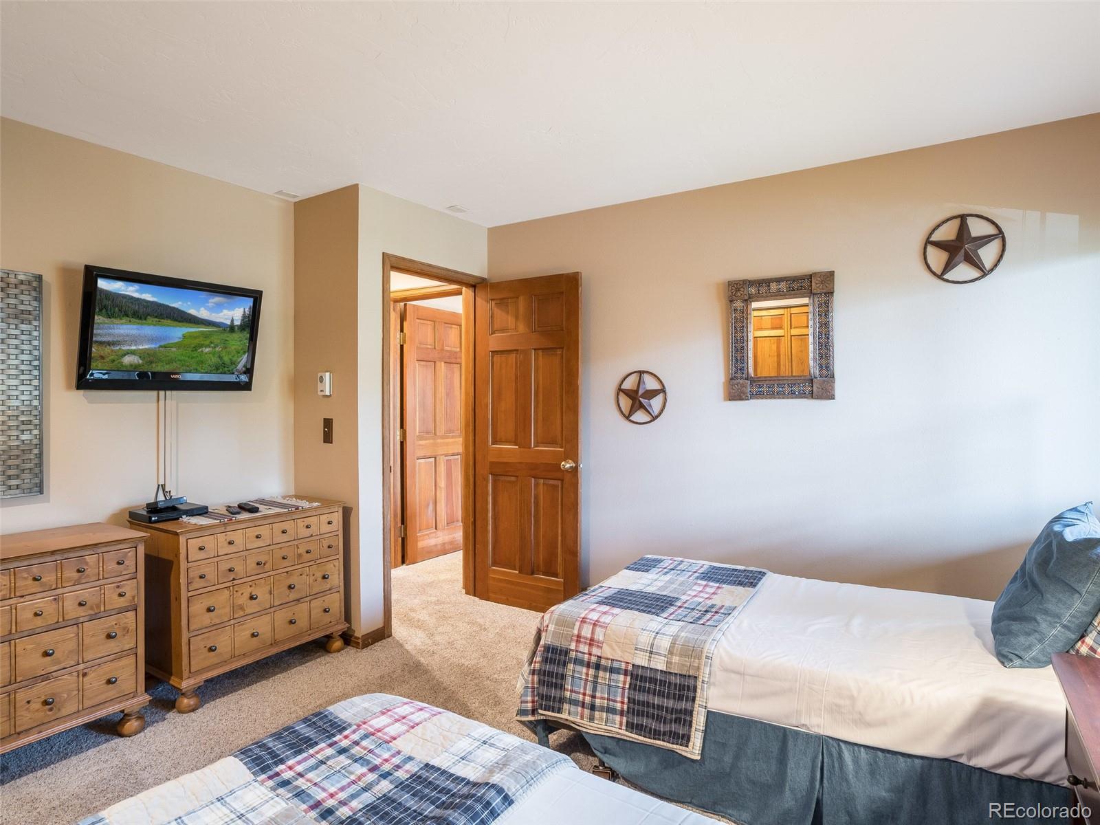 1715 Ranch Road, Unit 517 Steamboat Springs, CO 80487 - Photo 18 of 27 Gallery Image 18