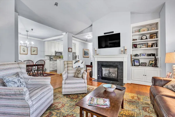 $389,000 | 2220 Carolina Avenue Southwest, Unit 305, Roanoke, VA 24014