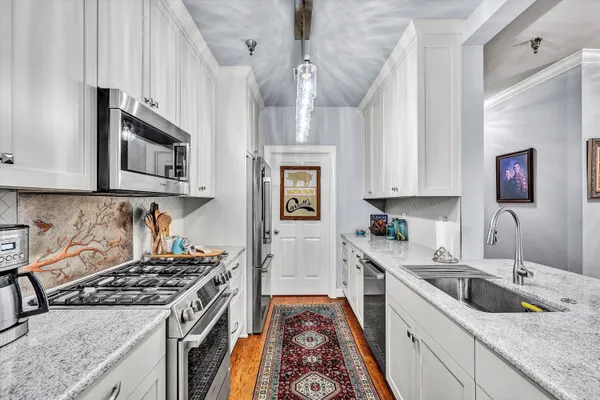 $389,000 | 2220 Carolina Avenue Southwest, Unit 305, Roanoke, VA 24014