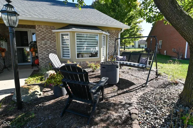 $275,000 | 269 Lake View Court, Avon, IN 46123