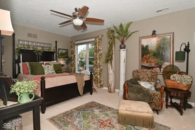 $275,000 | 269 Lake View Court, Avon, IN 46123