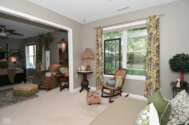 $275,000 | 269 Lake View Court, Avon, IN 46123