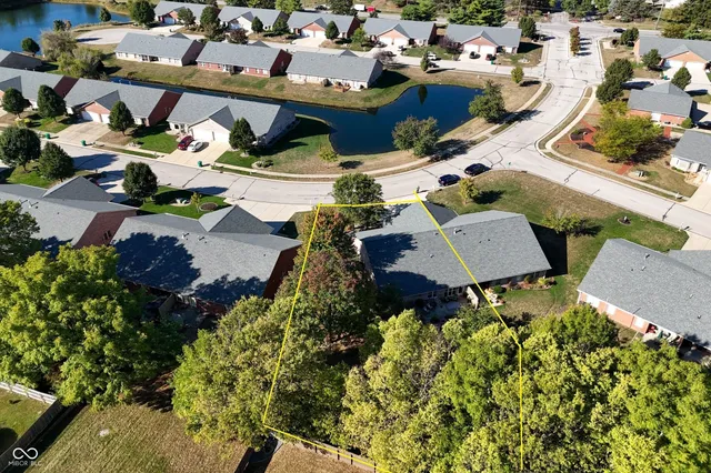 $275,000 | 269 Lake View Court, Avon, IN 46123