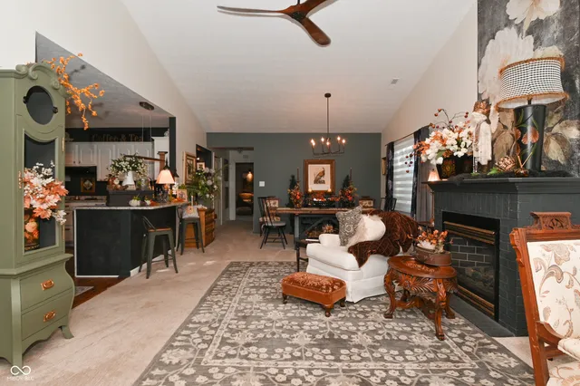 $275,000 | 269 Lake View Court, Avon, IN 46123