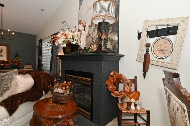 $275,000 | 269 Lake View Court, Avon, IN 46123