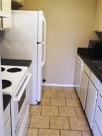 $1,400 | 1700 Justin Lyn Street, Arlington, TX 76012
