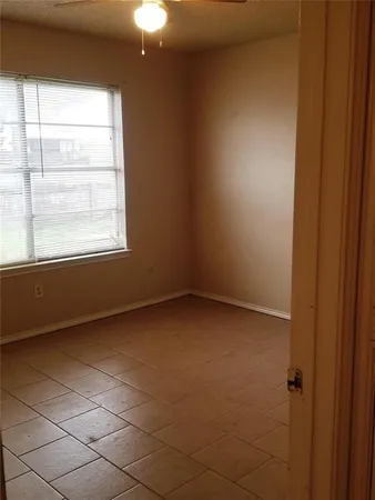 $1,400 | 1700 Justin Lyn Street, Arlington, TX 76012