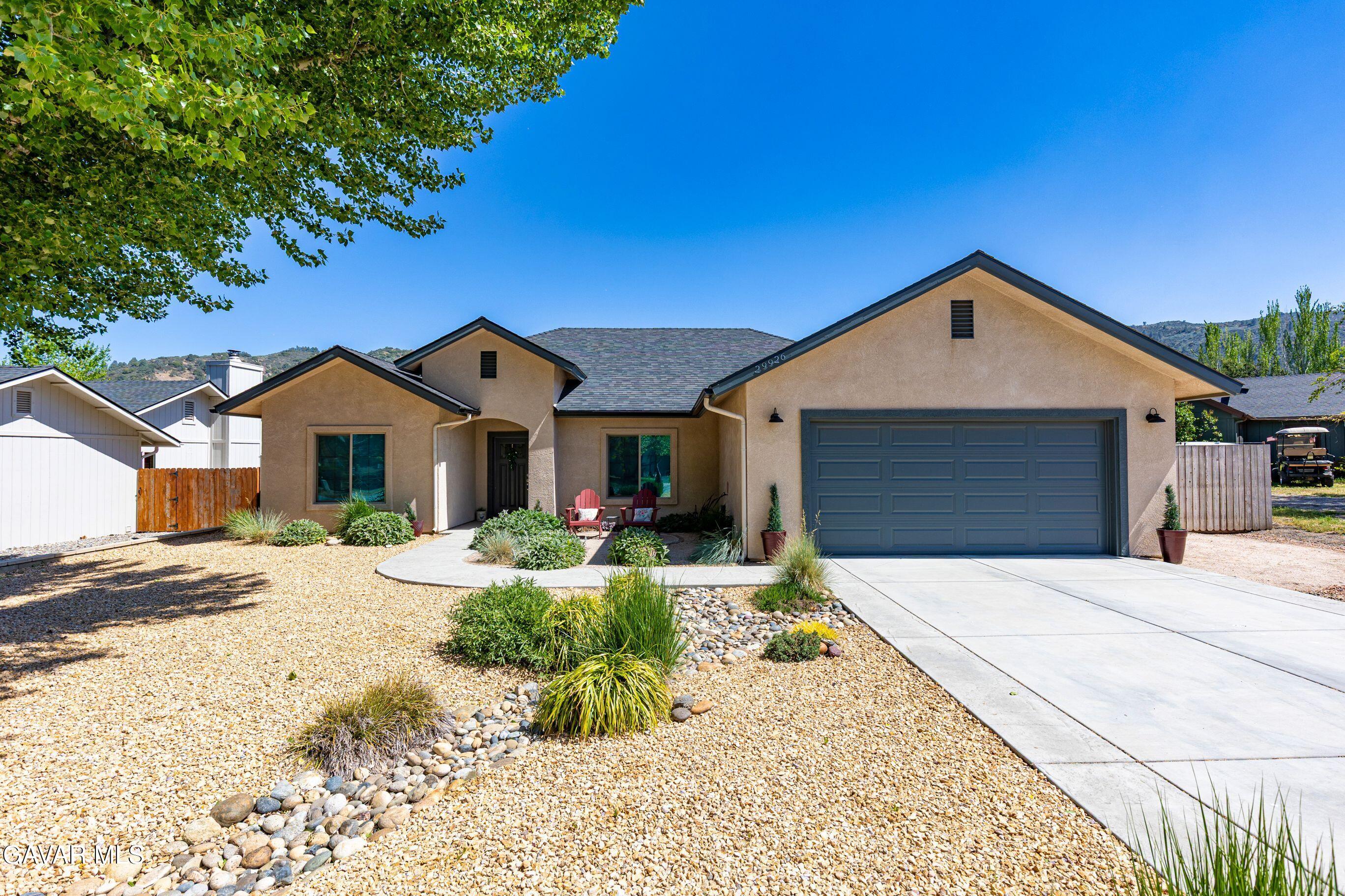 29926 Caddy Lane Tehachapi, CA 93561 - Photo 1 of 32 c9