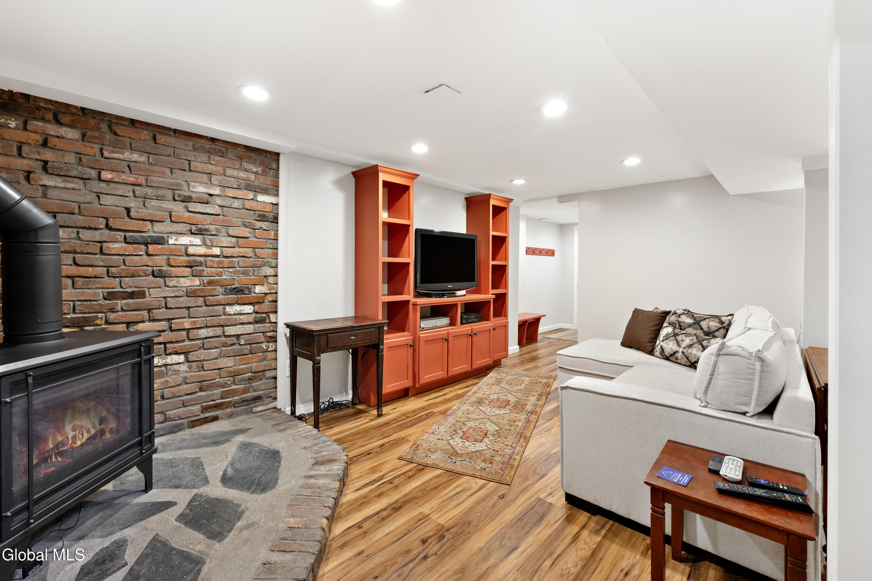 7 Gick Road Saratoga Springs, NY 12866 - Photo 20 of 34 2 (21)