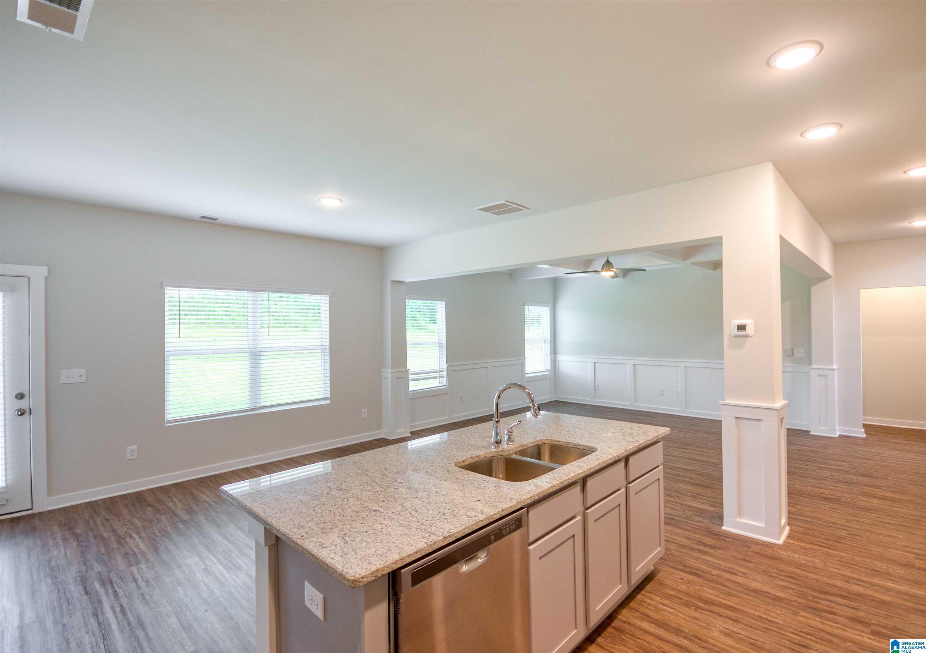 4209 Textile Lane Huntsville, AL 35805 - Photo 4 of 22