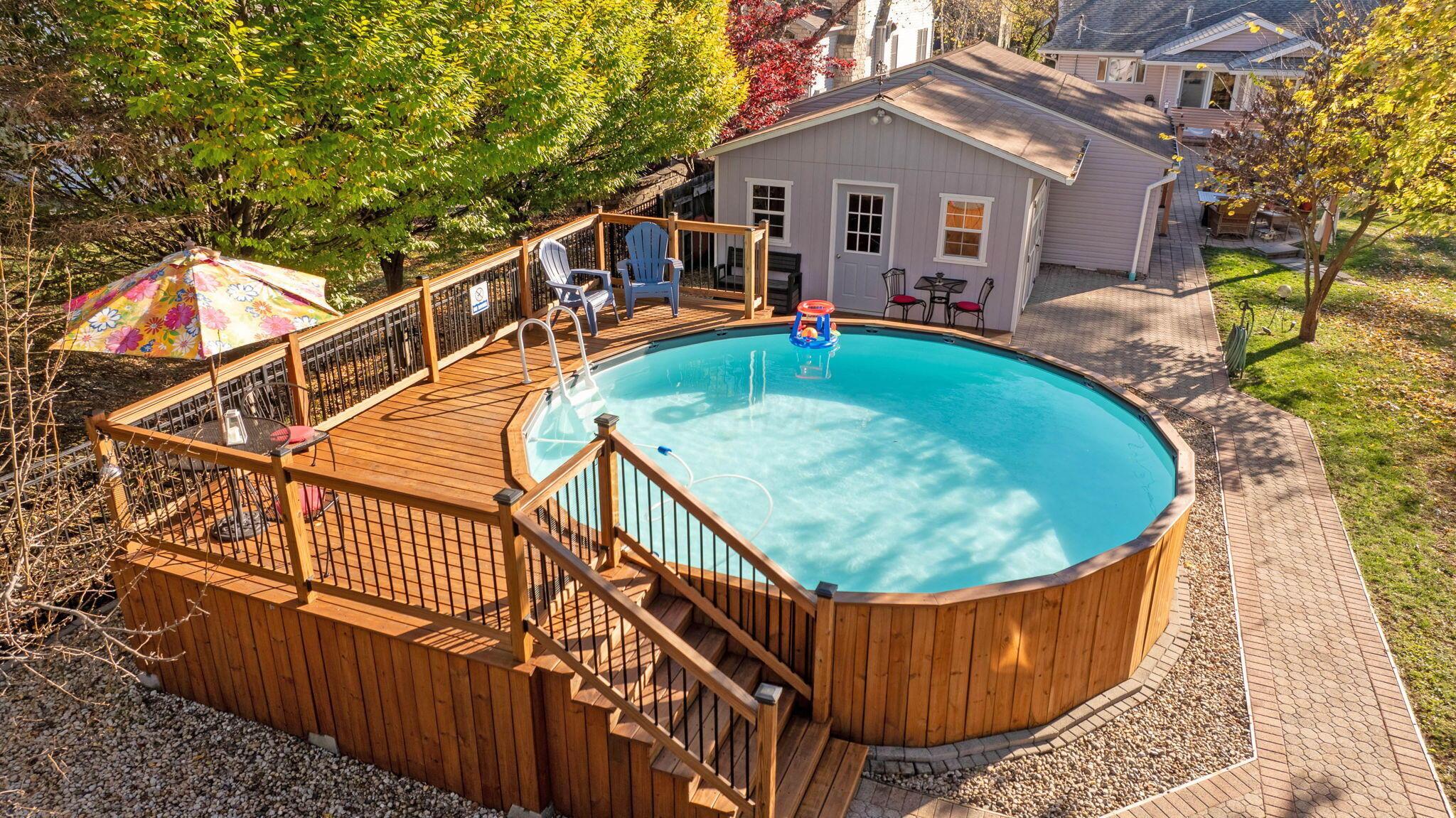 122 Brevoort Road Columbus, OH 43214 - Photo 45 of 61 45-Above Ground Pool
