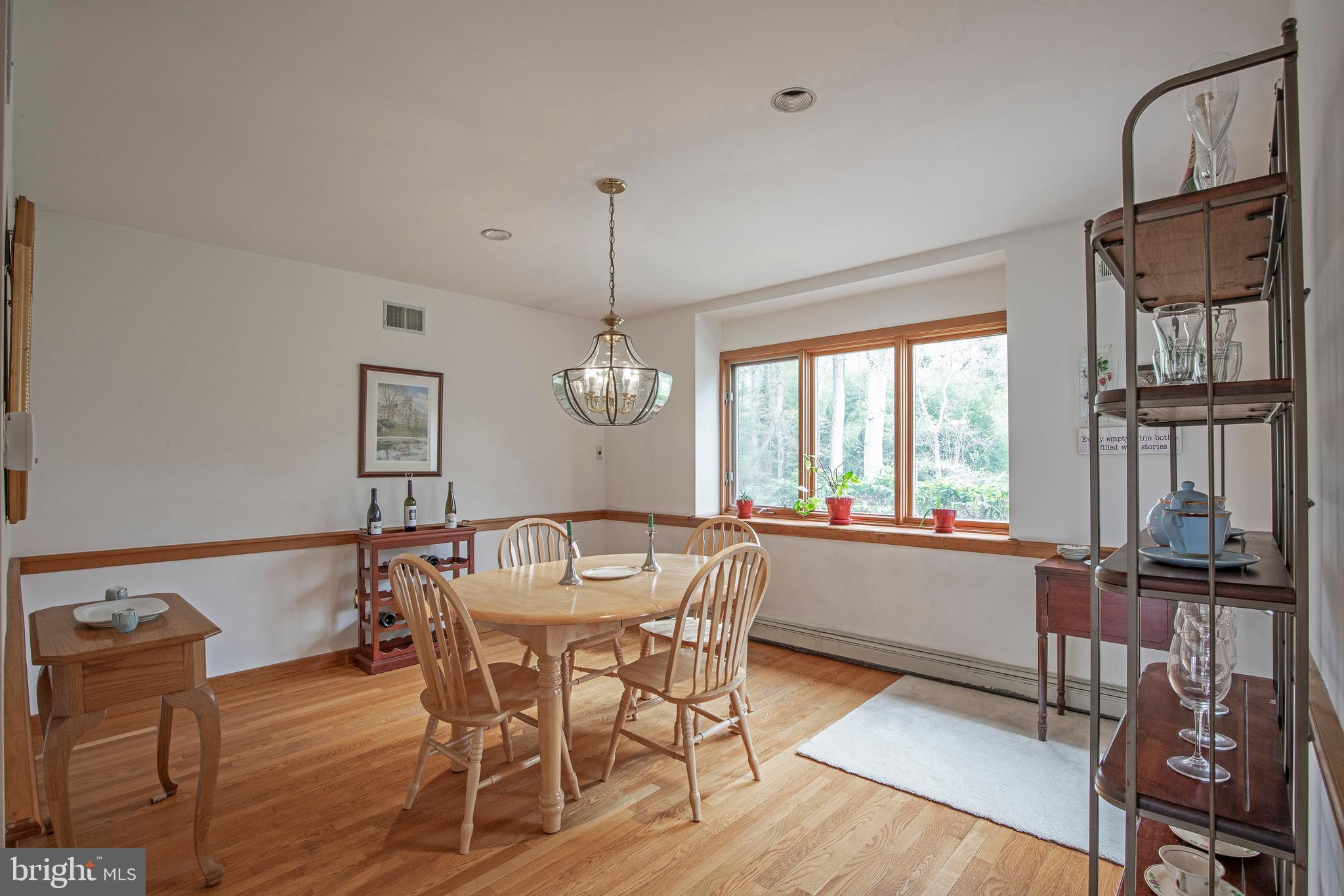 47 Tower Hill Road Doylestown, PA 18901 - Photo 32 of 89 Dining room