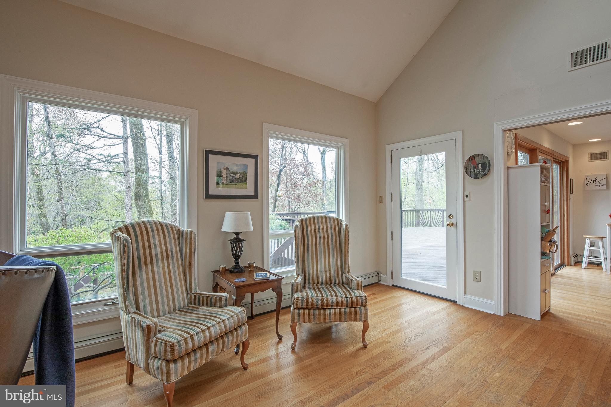 47 Tower Hill Road Doylestown, PA 18901 - Photo 47 of 89 Living room
