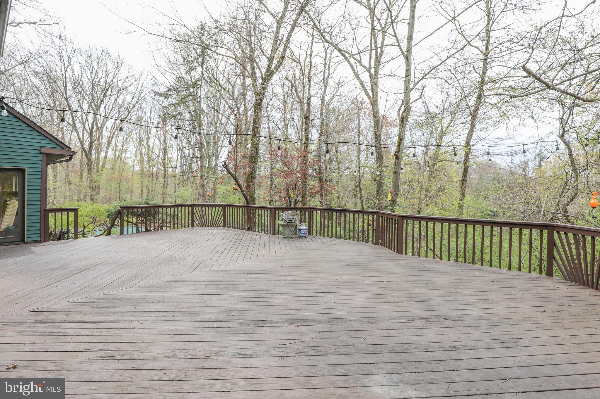 47 Tower Hill Road Doylestown, PA 18901 - Photo 6 of 89 Rear deck