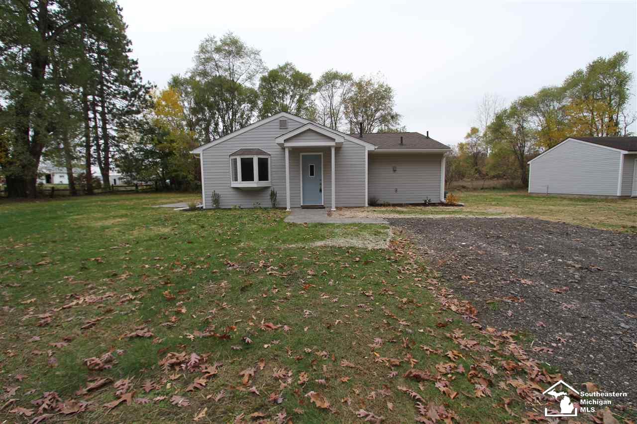 13777 Townsend Road Milan, MI 48160 - Photo 2 of 26