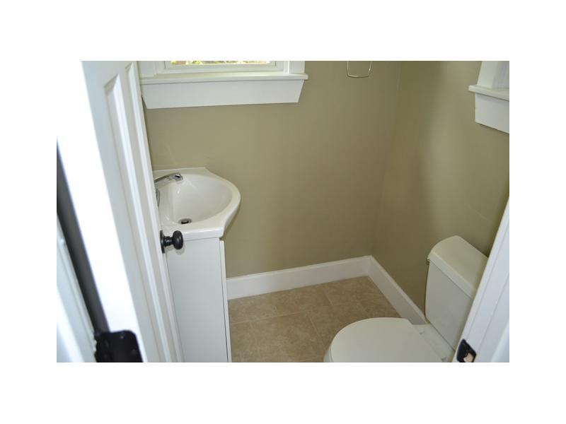 4137 Ruckle Street Indianapolis, IN 46205 - Photo 8 of 23 Gallery Image 8