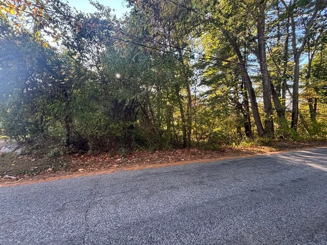 $165,000 | 9 Howarth Road, Oxford, MA 01540