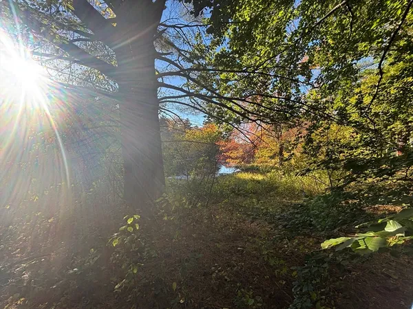 $154,500 | 9 Howarth Road, Oxford, MA 01540