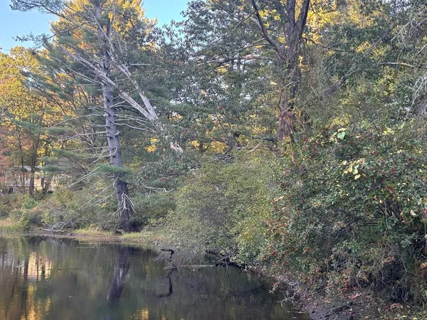 $154,500 | 9 Howarth Road, Oxford, MA 01540