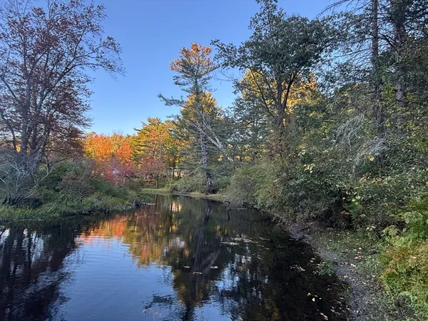 $154,500 | 9 Howarth Road, Oxford, MA 01540
