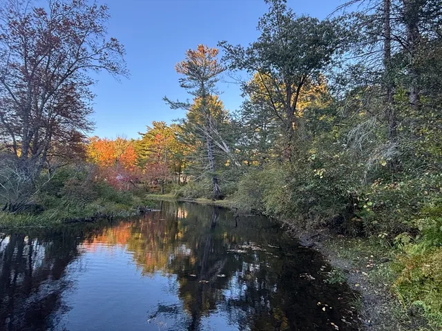 $165,000 | 9 Howarth Road, Oxford, MA 01540